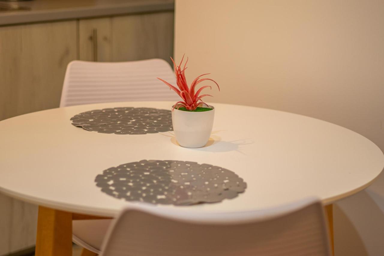 Korinthos Downtown Apartment Dış mekan fotoğraf